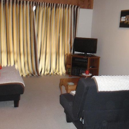 Absolute Beachview B & B Уитианга Екстериор снимка