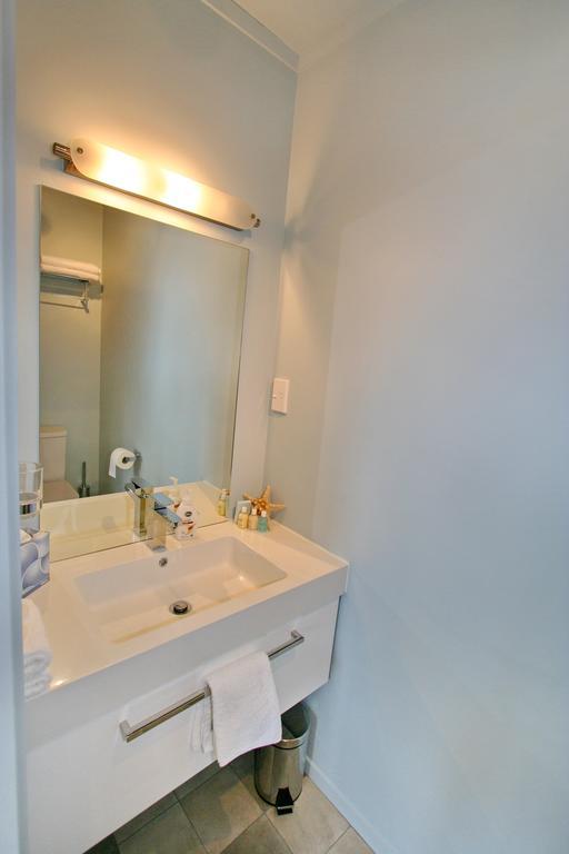 Absolute Beachview B & B Уитианга Екстериор снимка